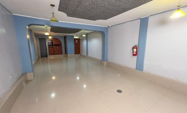 SE VENDE CASA COMERCIAL EN AVENIDA - CARABAYLLO