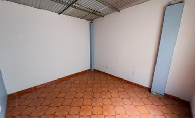 SE VENDE CASA COMERCIAL EN AVENIDA - CARABAYLLO