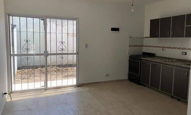 VENDO DUPLEX A ESTRENAR EN PADUA..