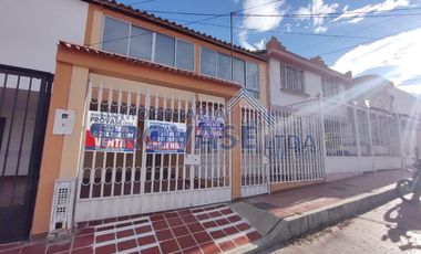 CASA en VENTA en Los Patios Urbanización Juana Paula