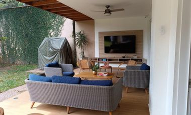 casa en arriendo/venta en tejares de san fernando. Cod A107827