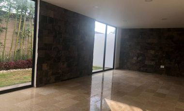 Casa en Venta ParqueNayarit, Lomas de Angelopolis, Cascatta