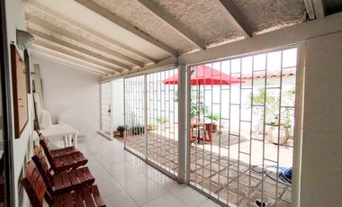 casa en arriendo en santa mónica residencial. Cod A11355