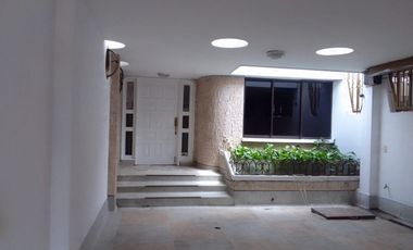 CASA EN ARRIENDO RIVIERA