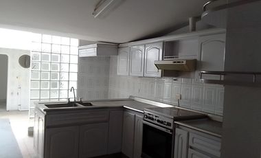 CASA EN ARRIENDO RIVIERA