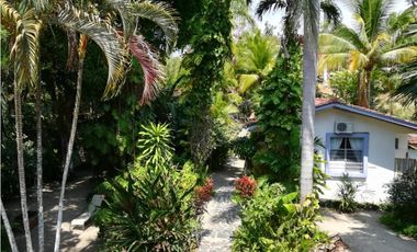 Farallon Beach House for sale/ Venta Casa de Playa Farallón
