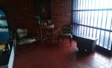 casa en arriendo/venta en caobos. Cod A1672