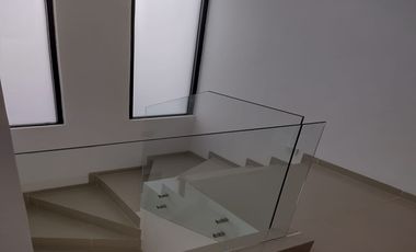 CASA NUEVA EN VENTA FRACC. MALLORCA EN LA RIVIERA VERACRUZANA