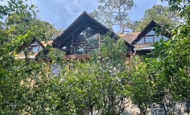 Venta casa en Saint Moritz, Huitzilac - V325