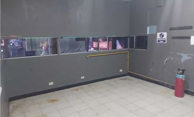 ALQUILER LOCAL IDEAL PARA RESTAURANT 400 M2 DOS CAMPANAS INDUSTRIALES