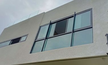 RUMAH MEWAH SIAP HUNI VIEW CANTIK DEKAT GWK BALI