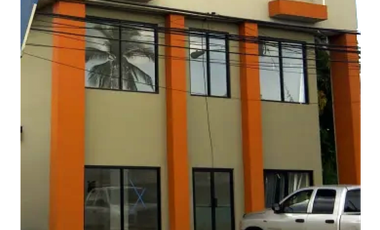 SE VENDE LOCAL CERCA DE VIA ESPAÑA PLANTA BAJA