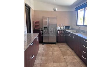 Oportunidad! Se Vende Hermosa Casa en Cubitá, Chitré