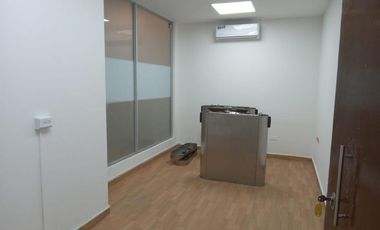 oficina en arriendo en el prado. Cod A89041