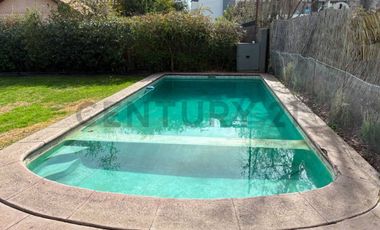 CASA EN VENTA, 4D+3B, LO BARNECHEA