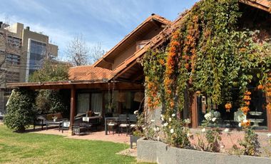 CASA EN VENTA, 4D+3B, LO BARNECHEA