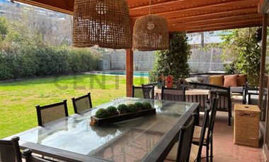 CASA EN VENTA, 4D+3B, LO BARNECHEA