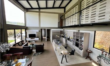Casa Campestre en venta en Las Palmas Envigado