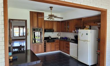 Venta Chalet  5 Ambientes, Parque Luro, Mar del Plata