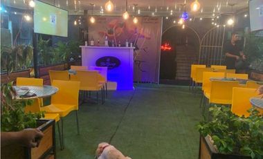 Se Vende Restaurante de 4 Ambiente en Bella Vista