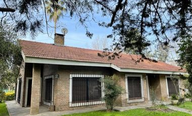 Quinta 3 Ambientes En Venta - La Reja, Moreno