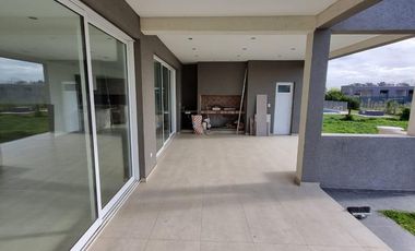 casa venta en La Alameda Canning