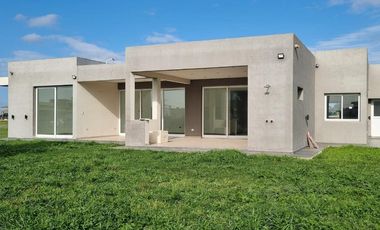 casa venta en La Alameda Canning