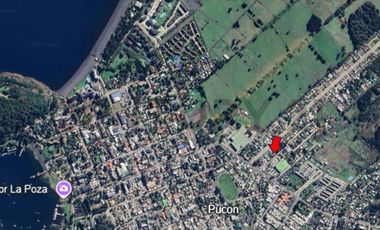 SITIO 1056 M2 CON CASA 97 M2 Y CABAÑA 22 M2, CENTRO DE PUCON, VISTA AL VOLCAN