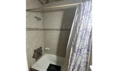 AZURDUY 1268 entre Ramón Lista y Del Colegio