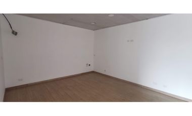 Arriendo Local Autopista Medellin 49 M2