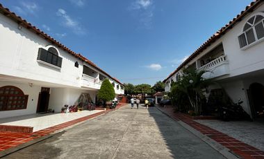 CASA CONDOMINIO en VENTA en Cúcuta AV LIBERTADORES - VILLA HERMOSA