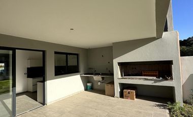 duplex 3 DORMITORIOS a estrenar PUNTO BELGRANO sobre el río