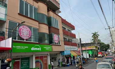 se renta edificio de 3 pisos en el centro de tuxtla gutierrez