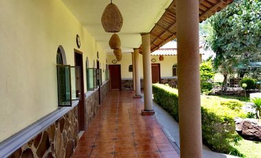 Hacienda, casa de campo, rancho o spa