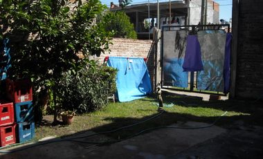 CASA 6 AMBIENTES CON LOCAL SAN JUSTO