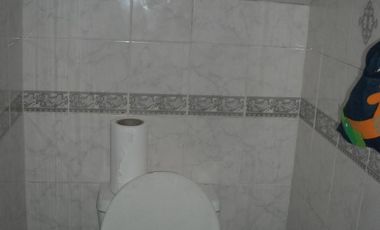 CASA 6 AMBIENTES CON LOCAL SAN JUSTO
