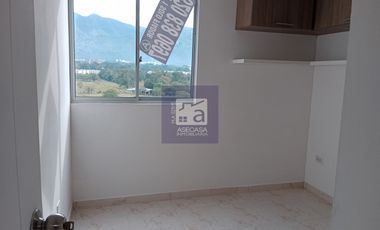 COD. 10451 - SE ARRIENDA APARTAMENTO - BARRIO: PIEDECUESTA