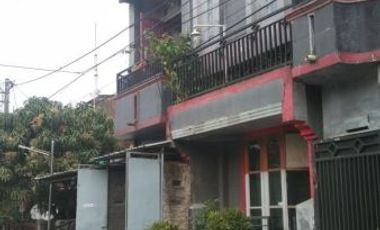 RUMAH 2 TINGKAT 3 LANTAI YANG BERLOKASI DI DALAM PERUMAHAN GRIYA PRIMA ASRI ( GPA )