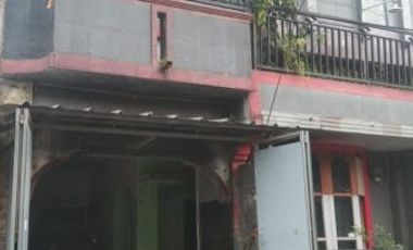 RUMAH 2 TINGKAT 3 LANTAI YANG BERLOKASI DI DALAM PERUMAHAN GRIYA PRIMA ASRI ( GPA )