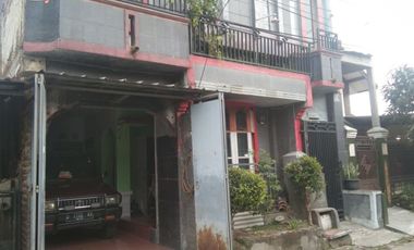 RUMAH 2 TINGKAT 3 LANTAI YANG BERLOKASI DI DALAM PERUMAHAN GRIYA PRIMA ASRI ( GPA )
