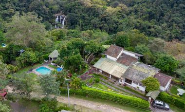 casa campestre en venta en salto de versalles. Cod V9618171