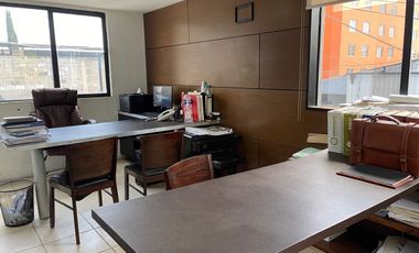 Excelente Bodega Comercial, Nave Industrial. Con Uso de Suelo Amplio