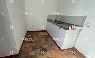 local en arriendo en la ceja. Cod A69234