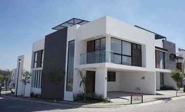 CASA EN RENTA EN PUEBLA  LOMAS DE ANGELOPOLIS PUEBLA