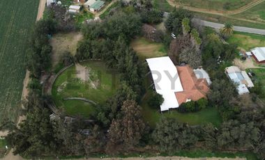 CENTRO DE EVENTOS Y TURISMO EN VENTA CURACAVÍ