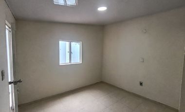 apartamento en arriendo en el centro. Cod A125819