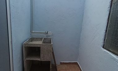 apartamento en arriendo en el centro. Cod A125819