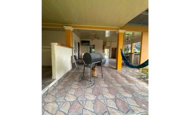 VENDO CASA EN POTRERILLOS CON AREA DE BAR