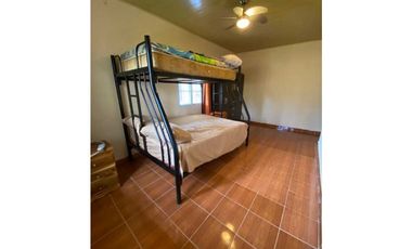 VENDO CASA EN POTRERILLOS CON AREA DE BAR