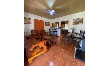 VENDO CASA EN POTRERILLOS CON AREA DE BAR